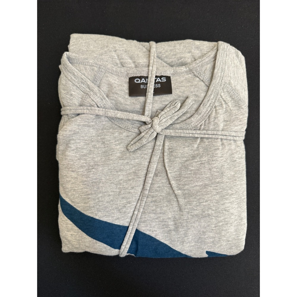 Qantas Business Class Pajamas Set Gray Blue Kangaroo Logo Sleepwear M/L New
